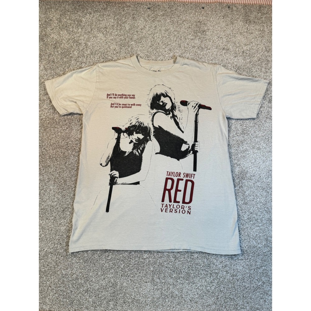 Taylor Swift Red Taylors Version Album Tracklist Graphic Tee Tan Large